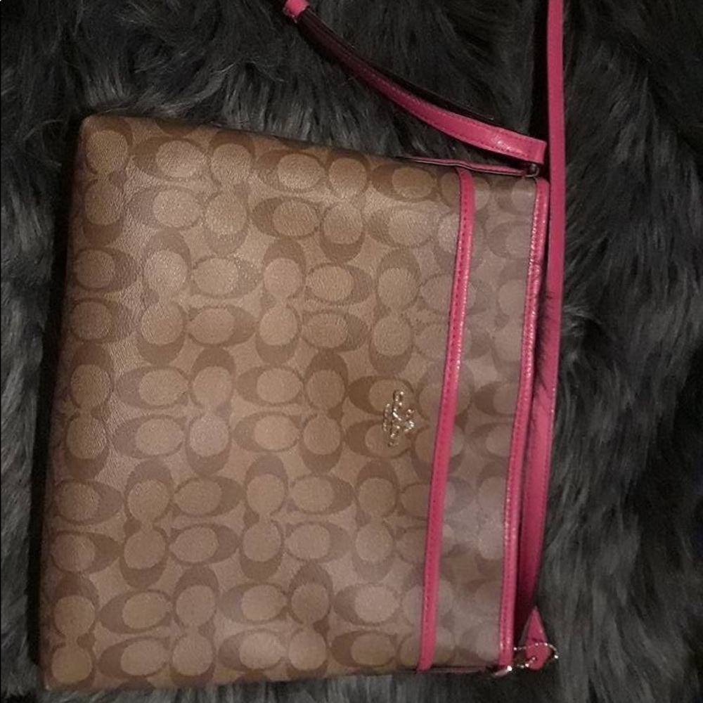 Cross body COACH excellent condition